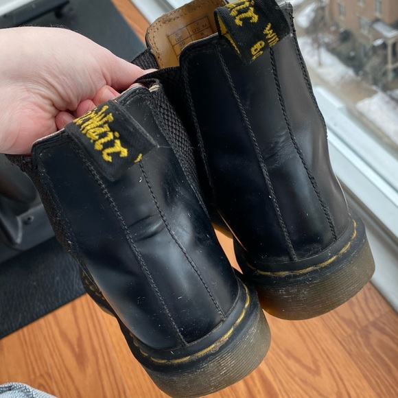 Worn in Docs / Black - Picture 2 of 5